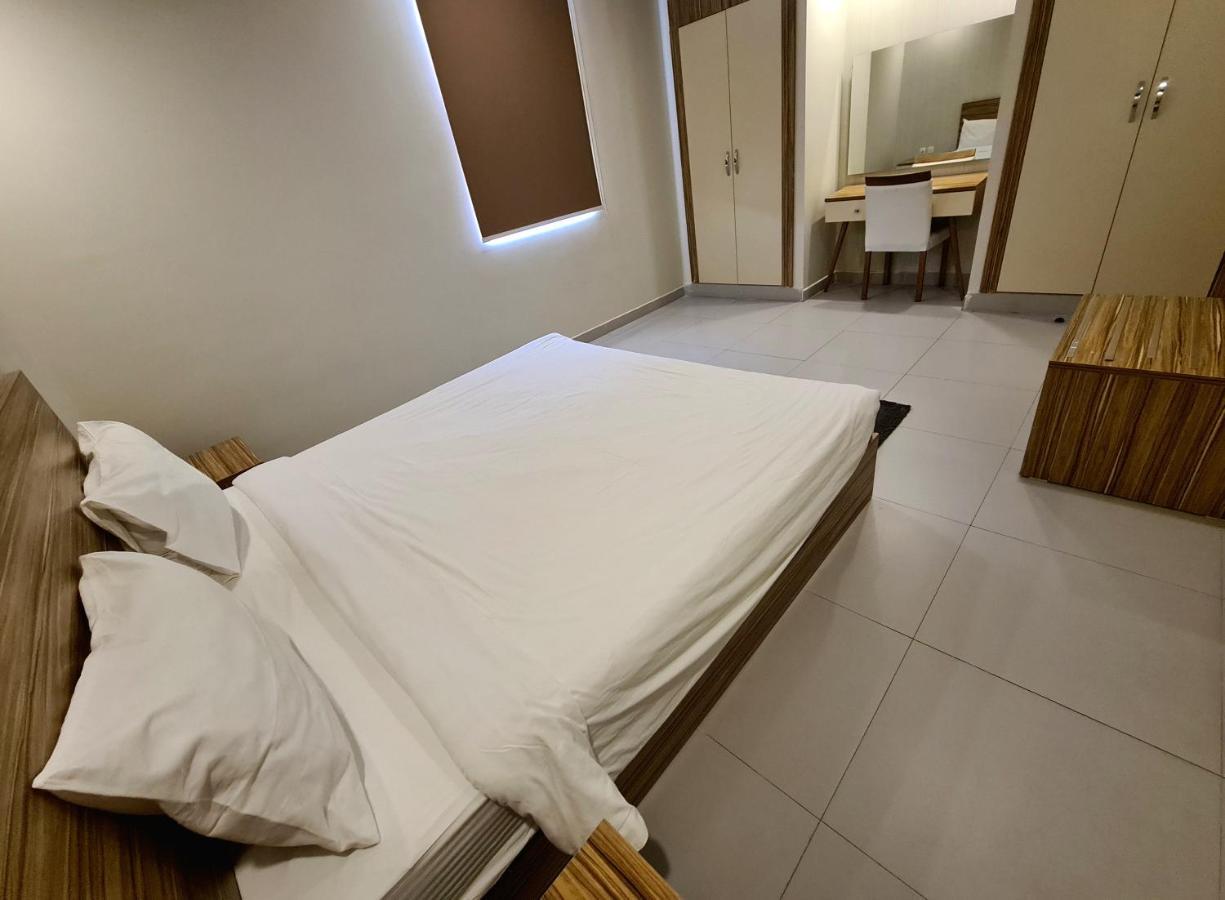Spar Furnished Hotel Al-Hofuf Ngoại thất bức ảnh